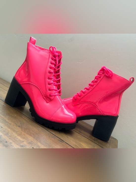 Qupid Shoes - NEW Qupid Hot Pink Lace-Up Combat Barbie Boot